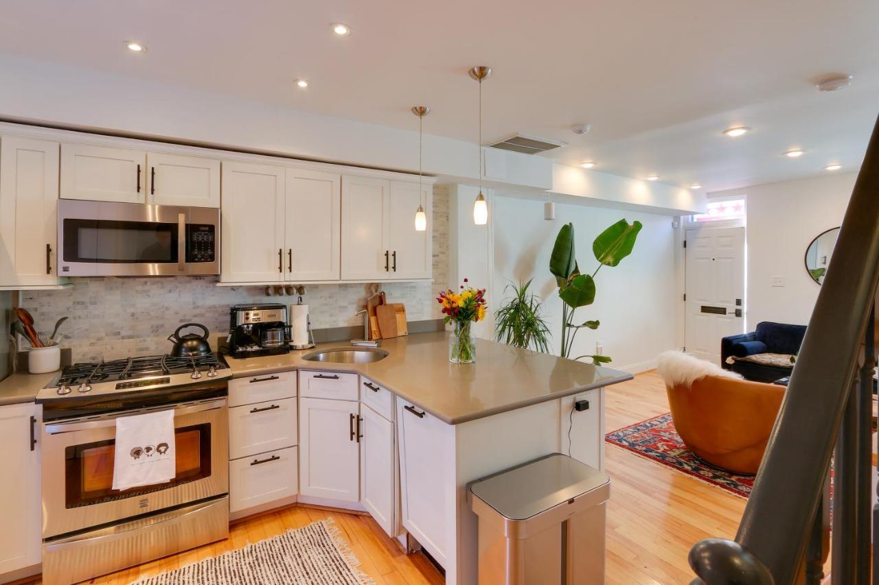 Stunning Dc Townhome With Private Outdoor Space! Ferienhaus