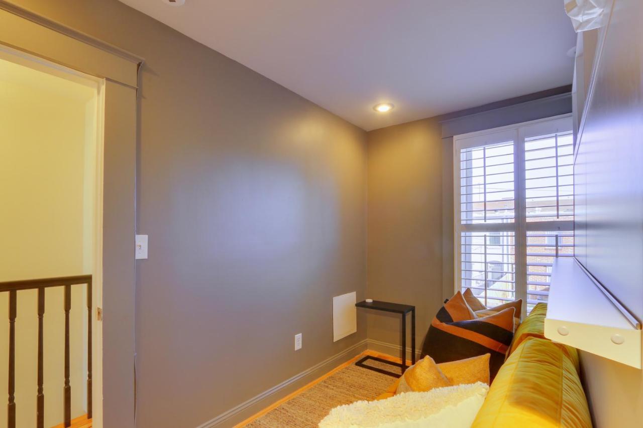 Ferienhaus Stunning Dc Townhome With Private Outdoor Space! Washington